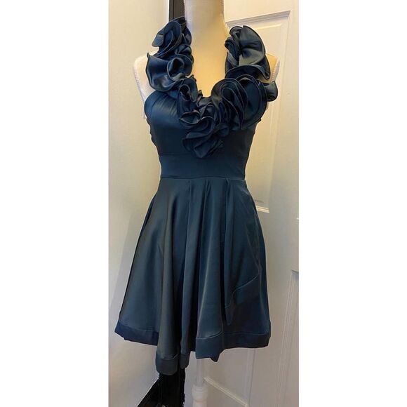 B. Darlin Ruffle Dress Blueish Charcoal Color Party Holiday - Size 3/4 - Picture 1 of 7